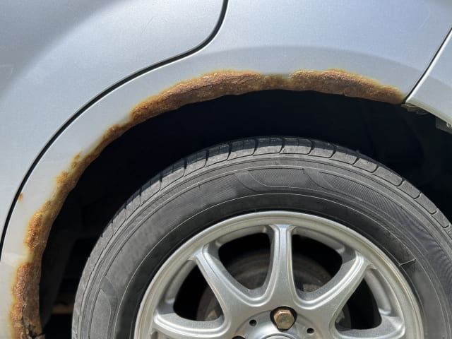 【塩害対策】車のサビを防ぐ洗車・防錆コーティング・修理方法を徹底解説