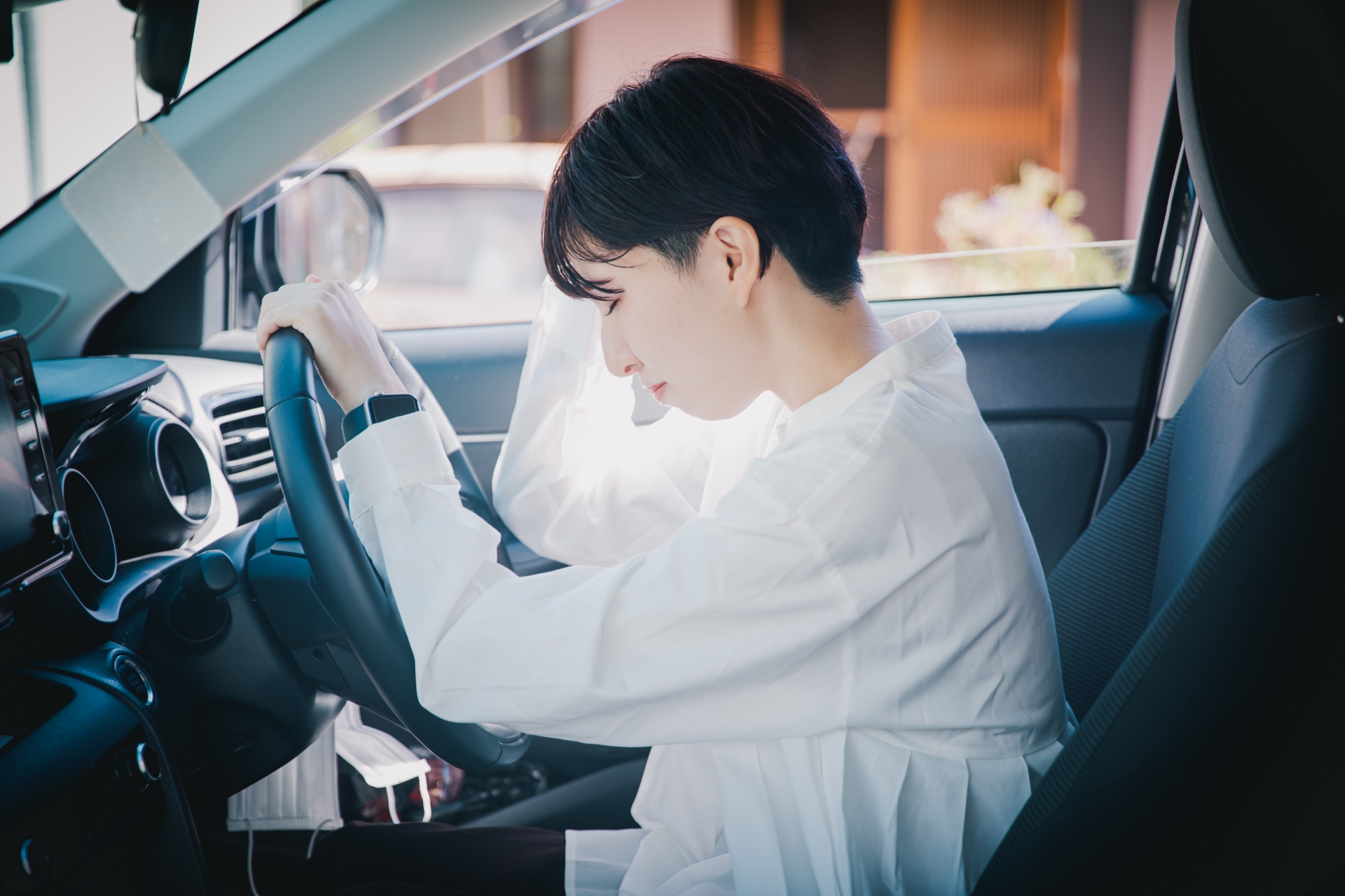 【当て逃げ?】後日バレる確率は?警察へ行くべき理由と修理代を抑える方法