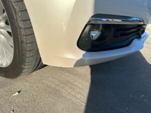 BMW 3シリーズ 右フロントバンパーの修理事例②