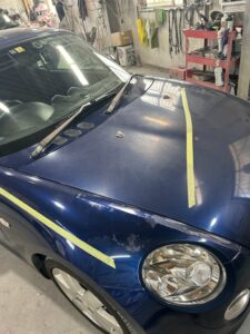 ダイハツ コペン ボンネット・左フェンダー・右フェンダーのリペイント修理事例①