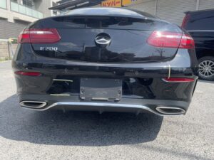 メルセデス・ベンツ Eクラス リアバンパーの修理事例①