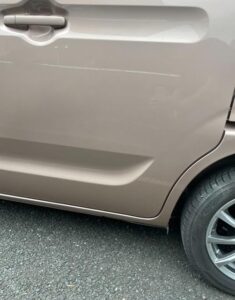 スズキ スペーシア 左ロッカーパネル、左スライドドアの修理事例②