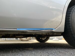 トヨタ JPタクシー 左ロッカーパネルの修理事例①
