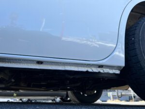 トヨタ JPタクシー 左ロッカーパネルの修理事例②