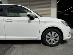 トヨタ カローラフィールダー 右フロントバンパー、右フロントフェンダー、右フロントドアの修理事例②