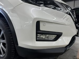 日産 エクストレイル 右フロントバンパーの修理事例②