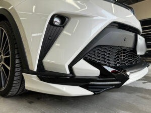 トヨタ C-HR 右フロントリップスポイラーの修理事例②