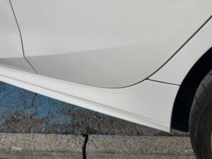 BMW 1シリーズ 左リヤドア、左サイドステップの修理事例②