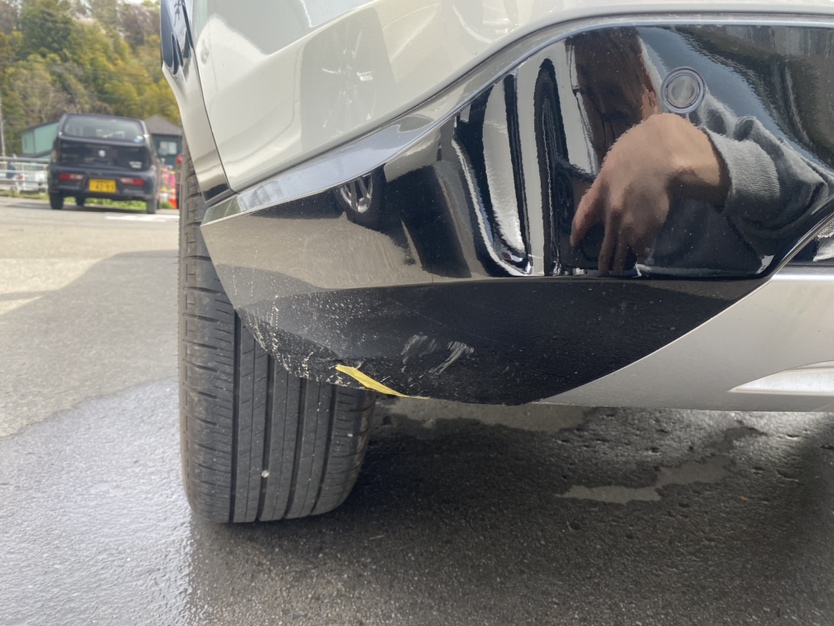 ホンダ ヴェゼル リヤバンパーの修理事例