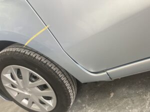 ホンダ N-BOX 左フェンダーの修理事例1