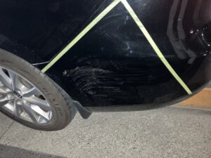 マツダ アテンザ 左リアバンパーの修理事例1