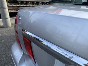 トヨタ プレミオ バックドアの修理事例2