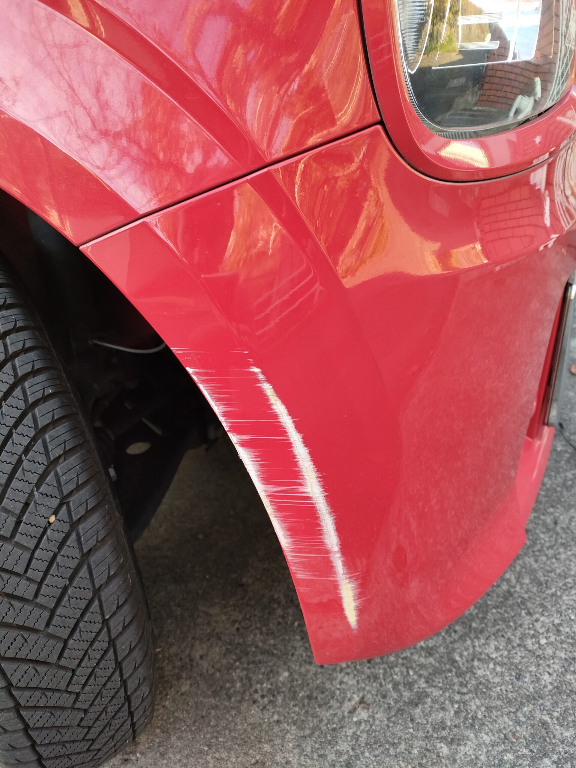 スズキ アルト 右フロントバンパーの修理事例