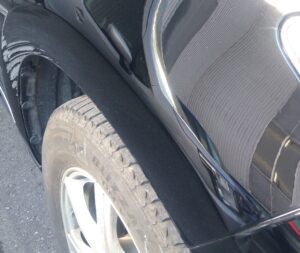 トヨタ ハリアー 左フロントフェンダーの修理事例2