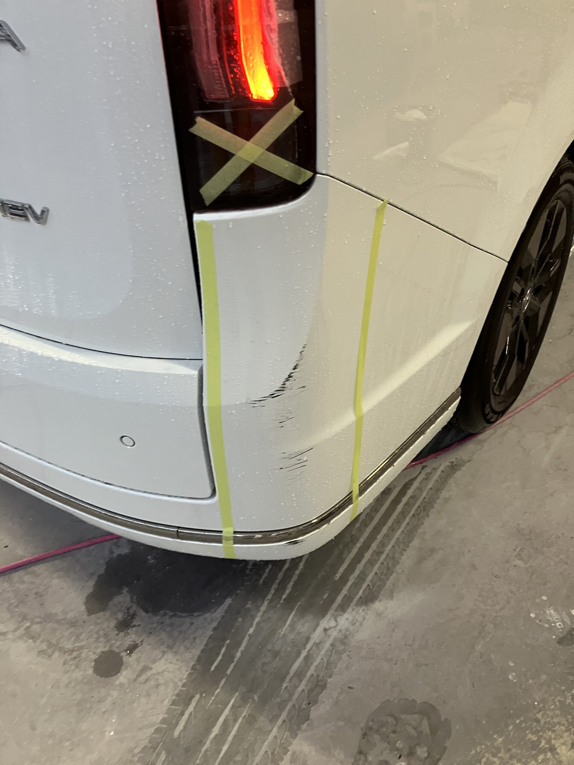 ホンダ ステップワゴン リアバンパーの修理事例