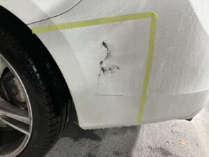 ボルボ S60 右リアバンパーの修理事例1