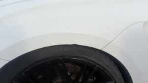 レクサス RCF 左フロントフェンダーの修理事例2