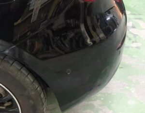 【高崎店】メルセデス・ベンツ Aクラスの左リヤバンパーの修理事例2