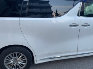 【幕張店】トヨタ アルファード 右スライドドアの修理事例2