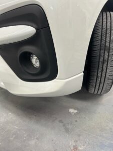 【松戸店】スズキ ソリオ 左フロントバンパーの修理事例2