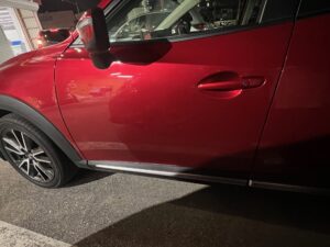【松戸店】マツダ CX-3 左フロントドアの修理事例2