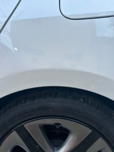 【平塚店】トヨタ プリウス 左クオーターパネル・左リアバンパーの板金塗装・修理事例7