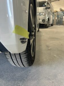 【平塚店】日産 ルークス 右リアバンパーの板金塗装・修理事例1