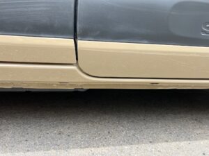 【松戸店】トヨタ シエンタ 右フロントバンパー、左ロッカーパネルの修理事例4