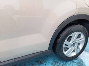 川越店】ダイハツ ロッキー 左リアドアの板金塗装・修理事例 | 車の 