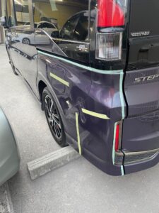 【松戸店】ホンダ ステップワゴン 左リアクオーターパネル、左リアバンパーの板金塗装・修理事例1