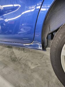 【習志野店】ダイハツ ウェイク 左スライドドアパネル、左ロッカーパネルの板金塗装・修理事例1