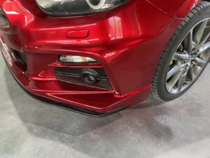 【習志野店】マツダ アクセラ 左フロントバンパー（社外品エアロバンパー）の板金塗装・修理事例3