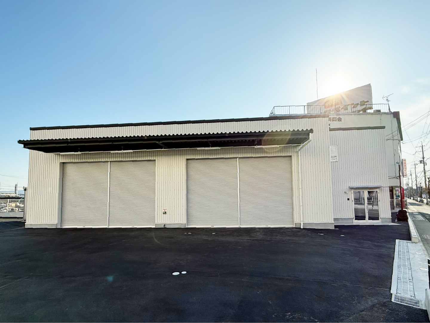 池内自動車 茨木店