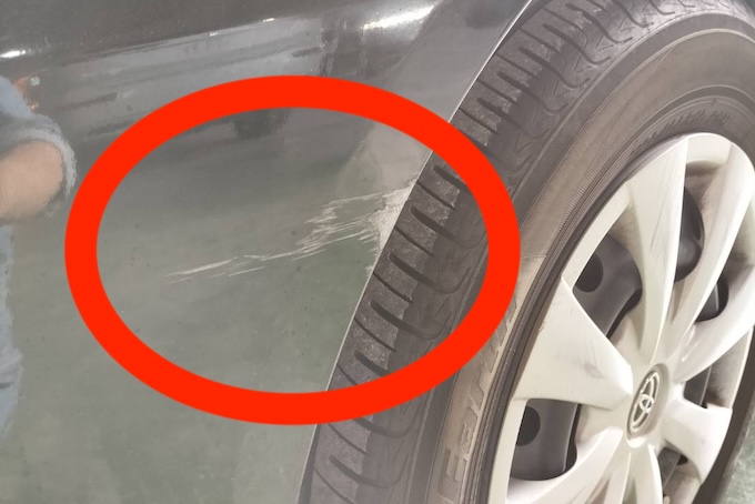 バンパースリ傷・えぐれ傷	20cm超