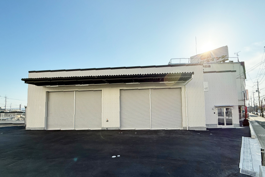 池内自動車 茨木店