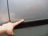 板金塗装や修理 自動車修理の料金表 格安板金塗装 池内自動車